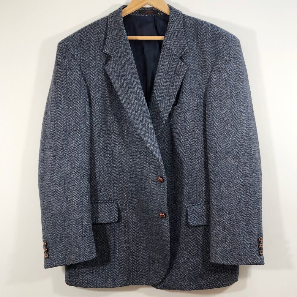 Vintage ENGLISH MANOR Gray Herringbone Tweed Sportcoat with Leather Buttons 46R